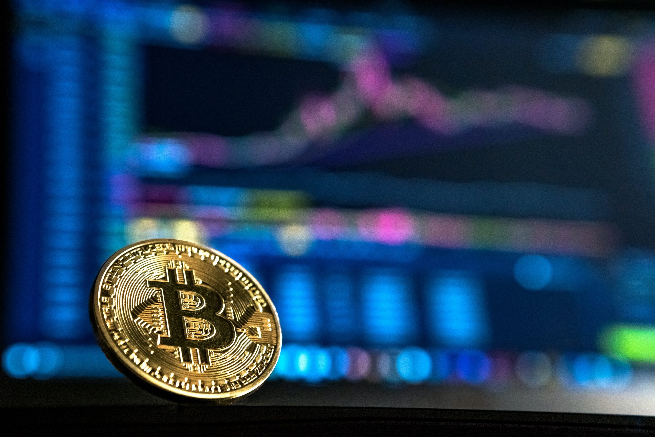 kiem-tien-online-tu-trade-coin
